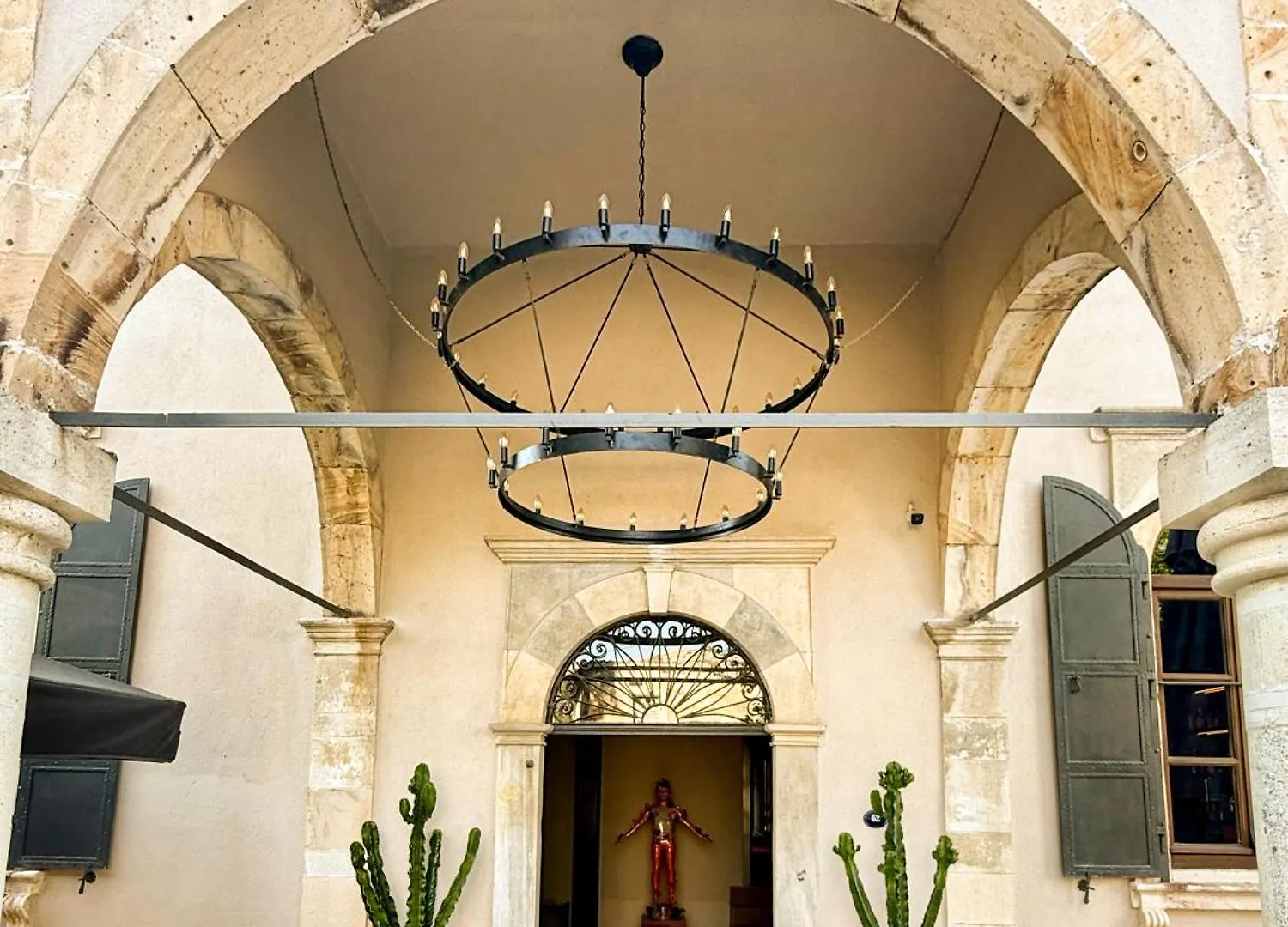 Lecole Hotel Yenifoca Turecko